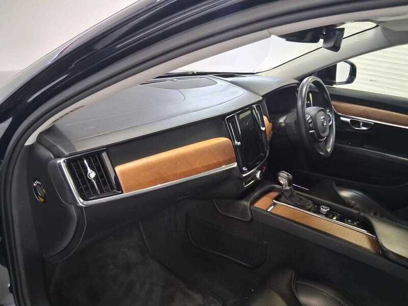 Used Volvo V90 2018 for sale - 77044940: Photo 13