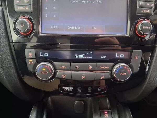 Used Nissan Qashqai 2018 for sale - 76136888: Photo 12
