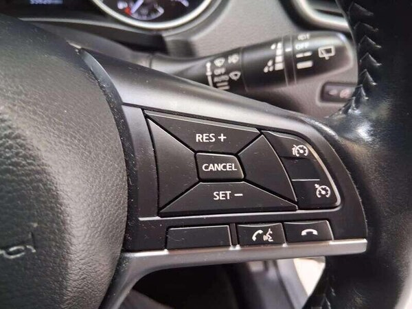 Used Nissan Qashqai 2018 for sale - 76136888: Photo 13