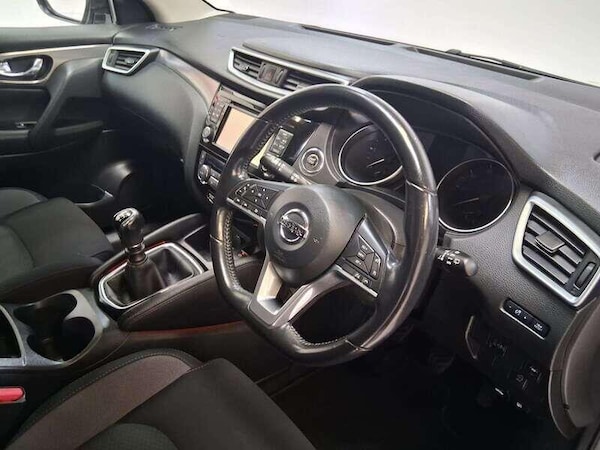 Used Nissan Qashqai 2018 for sale - 76136888: Photo 16