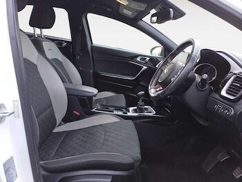 Used Kia Pro Ceed 2019 for sale - 77223252: Photo