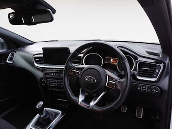 Used Kia Pro Ceed 2019 for sale - 77223252: Photo