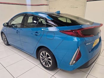 Used Toyota Prius 2018 for sale - 79684734: Photo