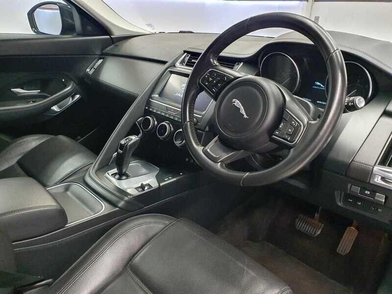 Used Jaguar E-Pace 2018 for sale - 76138539: Photo 13