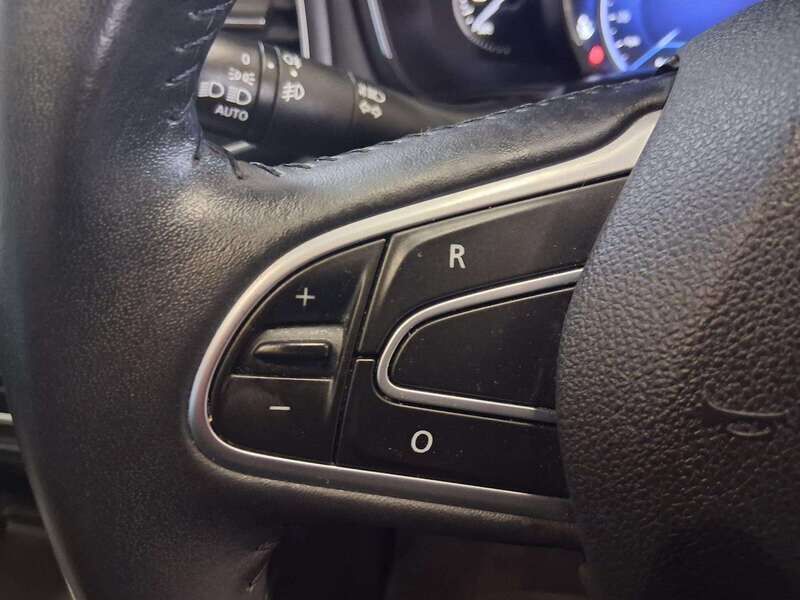 Used Renault Megane 2019 for sale - 77813919: Photo 21