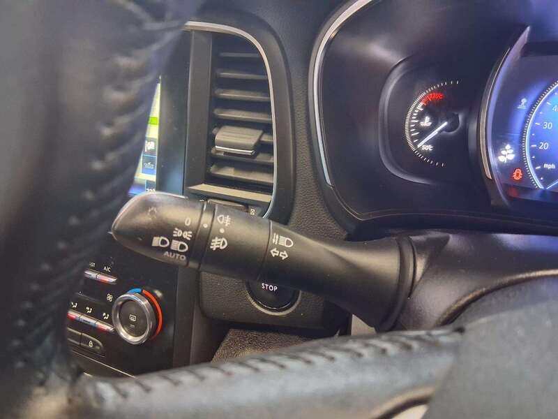 Used Renault Megane 2019 for sale - 77813919: Photo 22