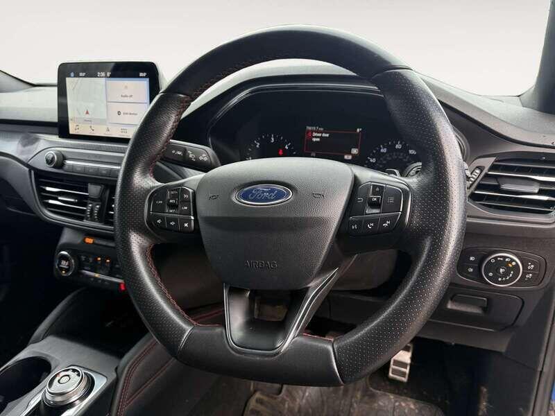 Used Ford Focus 2018 for sale - 76645701: Photo 4