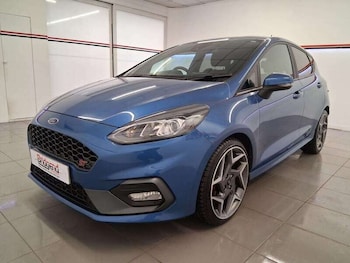 Used Ford Fiesta 2018 for sale - 77149626: Photo