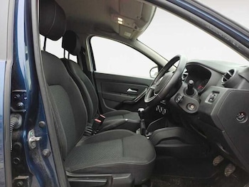 Used Dacia Duster 2019 for sale - 77556004: Photo