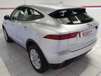 Used Jaguar E-Pace 2018 for sale - 75464027: Photo