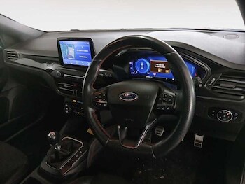 Used Ford Focus 2020 for sale - 77447710: Photo