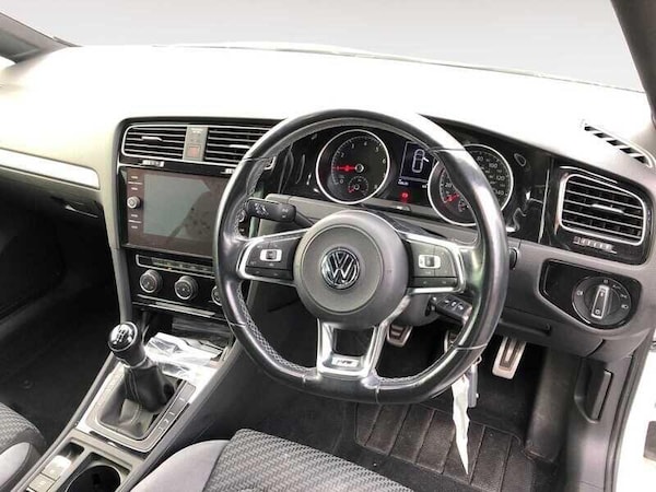 Used Volkswagen Golf 2019 for sale - 76227303: Photo 5