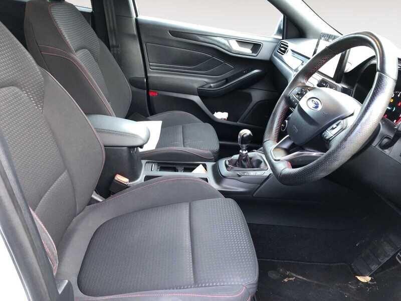 Used Ford Focus 2019 for sale - 76952273: Photo 3