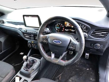 Used Ford Focus 2019 for sale - 76952273: Photo