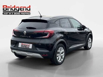Used Renault Captur 2020 for sale - 77337804: Photo