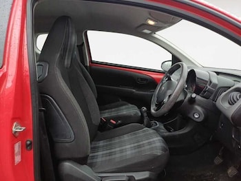 Used Peugeot 108 undefined for sale - 77814527: Photo