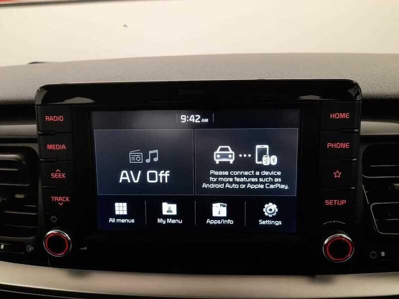 Used Kia Stonic 2018 for sale - 76498456: Photo 15