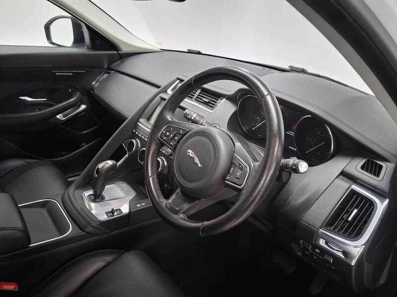 Used Jaguar E-Pace 2018 for sale - 76137499: Photo 10