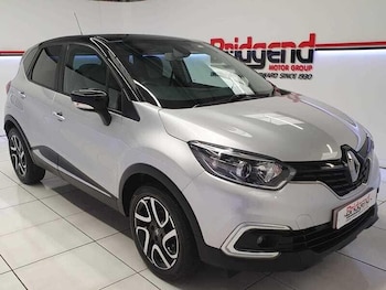 Used Renault Captur 2018 for sale - 76137703: Photo