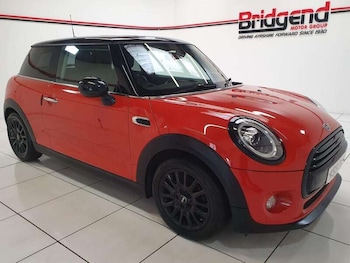 Used MINI Hatch 2019 for sale - 79309442: Photo