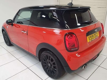 Used MINI Hatch 2019 for sale - 79309442: Photo
