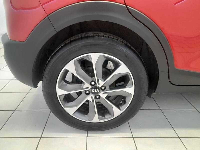 Used Kia Stonic 2019 for sale - 76136476: Photo 8