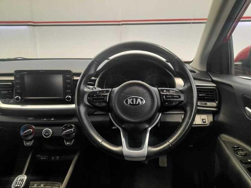 Used Kia Stonic 2019 for sale - 76136476: Photo 9