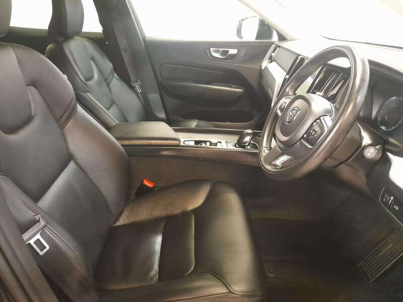Used Volvo XC60 2021 for sale - 77814118: Photo 11