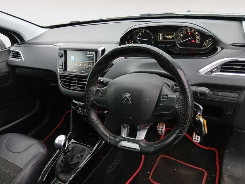 Used Peugeot 2008 2019 for sale - 77352157: Photo 5