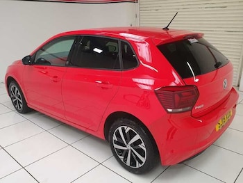 Used Volkswagen Polo 2019 for sale - 79309300: Photo