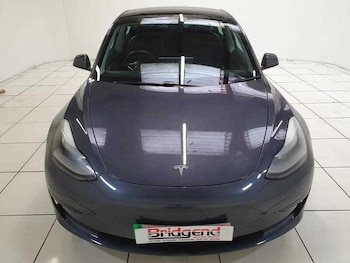 Used Tesla Model 3 2021 for sale - 76138533: Photo 2