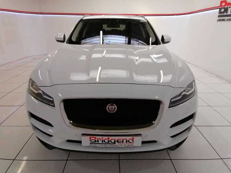 Used Jaguar F-Pace 2017 for sale - 77045161: Photo 2