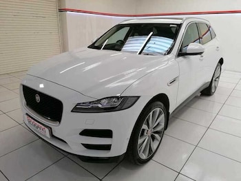 Used Jaguar F-Pace 2017 for sale - 77045161: Photo