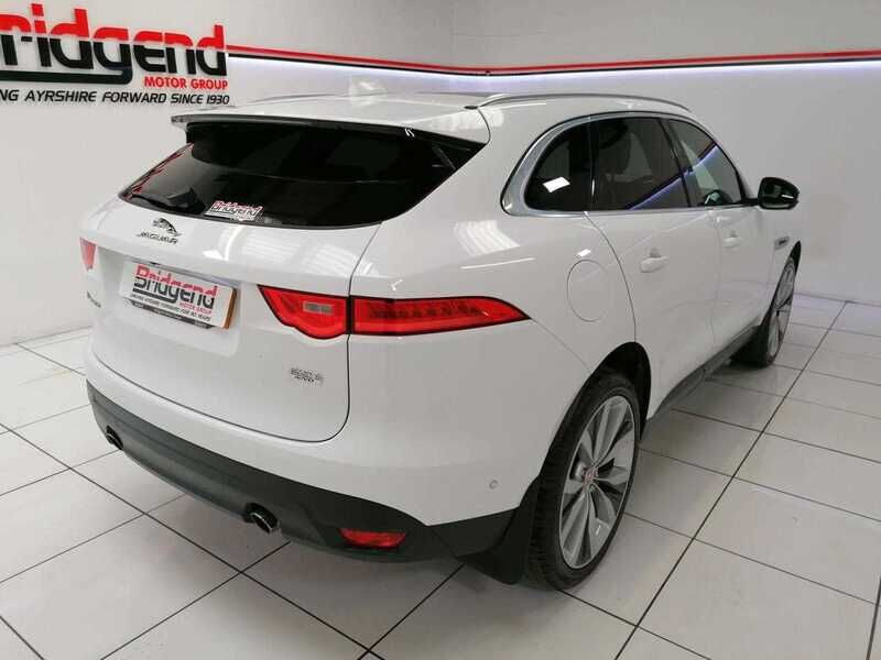 Used Jaguar F-Pace 2017 for sale - 77045161: Photo 6