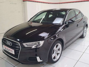 Used Audi A3 2018 for sale - 77044957: Photo