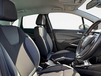 Used Vauxhall Crossland X 2018 for sale - 76138298: Photo