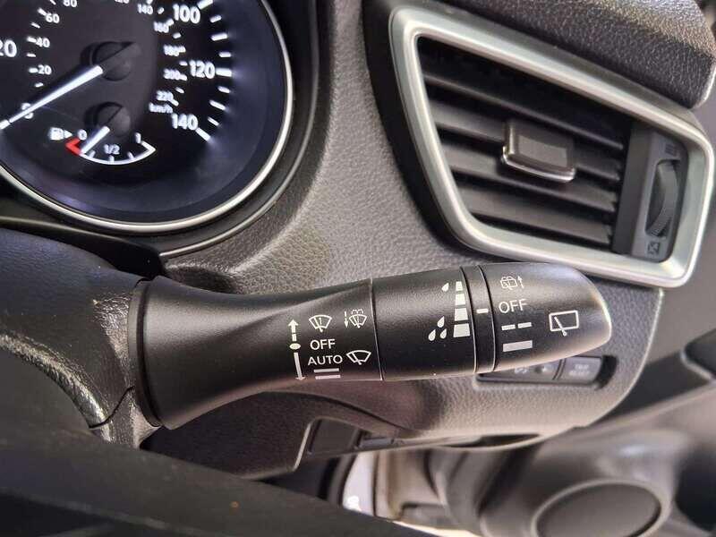 Used Nissan Qashqai 2018 for sale - 76472602: Photo 24