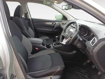 Used Nissan Qashqai 2018 for sale - 76472602: Photo