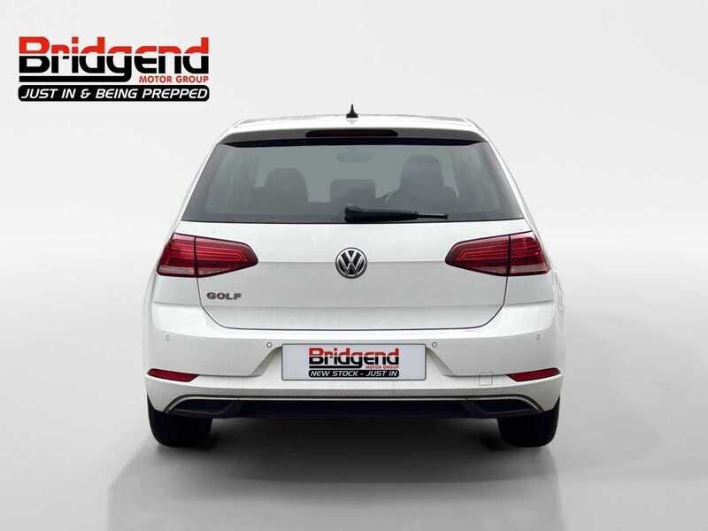 Used Volkswagen Golf 2019 for sale - 77352155: Photo 2