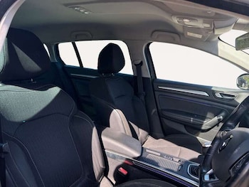 Used Renault Megane 2019 for sale - 78391271: Photo