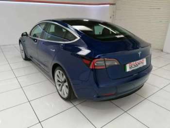 Used Tesla Model 3 2020 for sale - 74095620: Photo