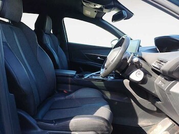 Used Peugeot 5008 2020 for sale - 77947256: Photo