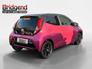 Used Toyota AYGO 2018 for sale - 76425400: Photo