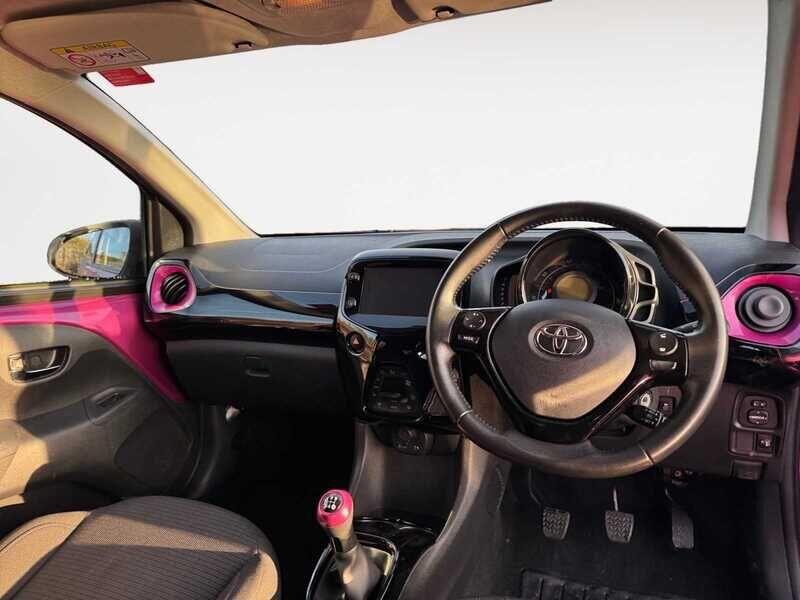 Used Toyota AYGO 2018 for sale - 76425400: Photo 5