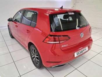 Used Volkswagen Golf 2018 for sale - 74725584: Photo