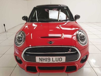 Used MINI Cooper 2019 for sale - 79309983: Photo
