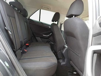 Used Volkswagen T-Roc 2019 for sale - 78837866: Photo