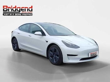 2021 (71) - Standard Range Plus Saloon 4dr Electric Auto RWD (241 bhp)