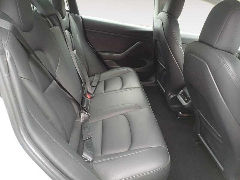 Used Tesla Model 3 2021 for sale - 76135886: Photo 6