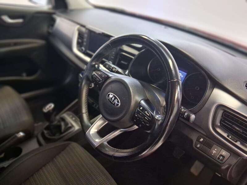 Used Kia Stonic 2019 for sale - 77045139: Photo 10